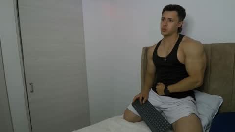 Snapshot of dilan_coy chatting on March 1, 11:07 pm Dilan Coy online show from March 1, 11:07 pm