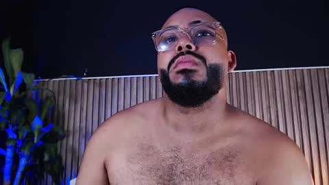 Snapshot of dilanjonnes chatting on February 17, 2:20 am DilanJonnes online show from February 17, 2:20 am