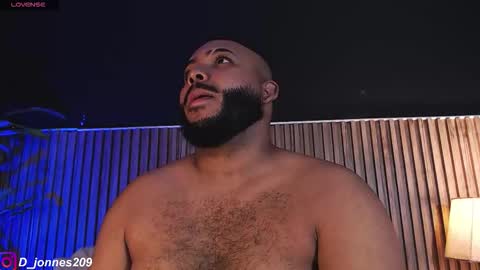 Snapshot of dilanjonnes chatting on October 12, 11:15 pm DilanJonnes online show from October 12, 11:15 pm