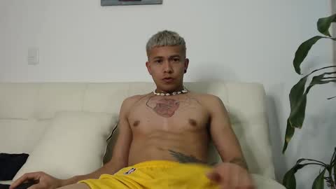 dilanxxx8888 online show from November 14, 3:49 am