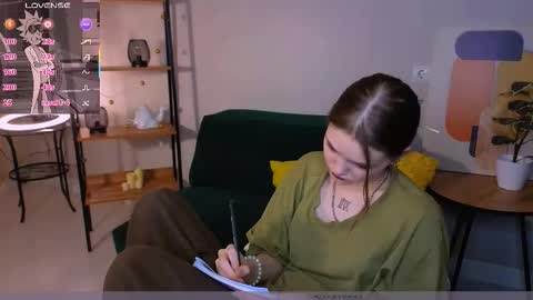 Dilara online show from March 10, 2:22 pm