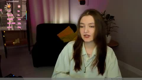 Dilara online show from March 25, 2:45 pm