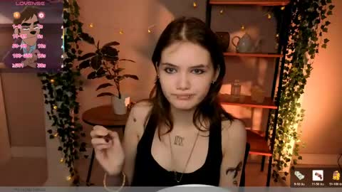 Snapshot of dilara_xbaby chatting on May 30, 9:56 pm Dilara online show from May 30, 9:56 pm