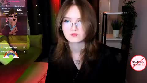 Snapshot of dilara_xbaby chatting on July 10, 10:01 pm Dilara online show from July 10, 10:01 pm