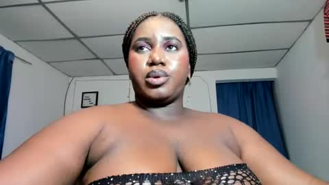 Snapshot of dilay__x chatting on July 24, 1:47 am dilay__x online show from July 24, 1:47 am