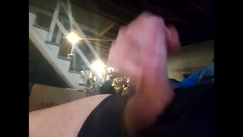 Snapshot of dilf_watchme chatting on December 4, 2:59 pm Mr. Dilf online show from December 4, 2:59 pm