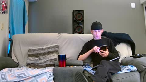 Dilldough405 online show from January 2, 2:35 pm