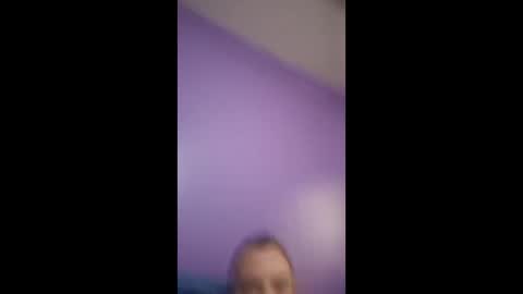 dillifambam08 online show from March 10, 2:27 am