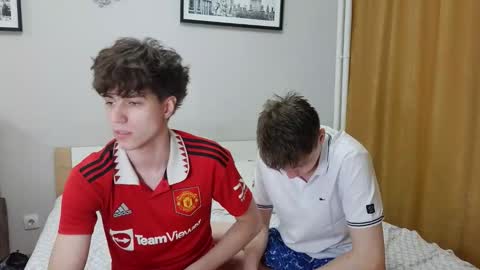 Snapshot of dimamozaev400 chatting on March 15, 8:15 pm Dima online show from March 15, 8:15 pm