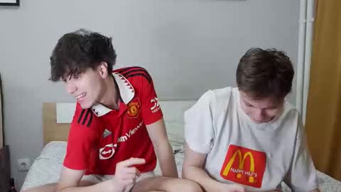 Snapshot of dimamozaev400 chatting on March 20, 8:03 pm Dima online show from March 20, 8:03 pm