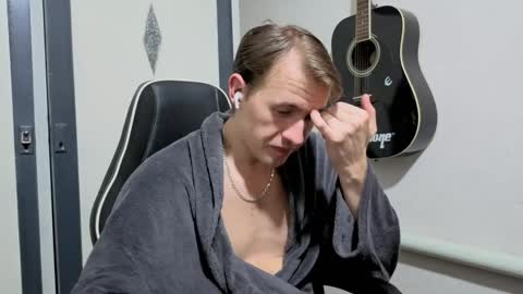 Dimetriusen online show from January 24, 4:17 pm