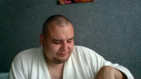 Snapshot of dimasvit5306 chatting on June 12, 7:18 am dimasvit5306 online show from June 12, 7:18 am