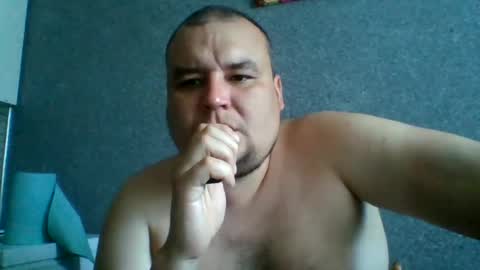 Snapshot of dimasvit5306 chatting on June 24, 7:18 am dimasvit5306 online show from June 24, 7:18 am