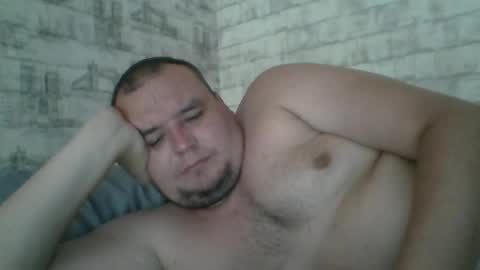 Snapshot of dimasvit5306 chatting on June 30, 8:04 am dimasvit5306 online show from June 30, 8:04 am