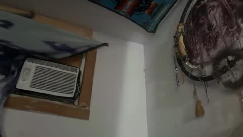 dimepiecebottom online show from September 13, 11:21 am