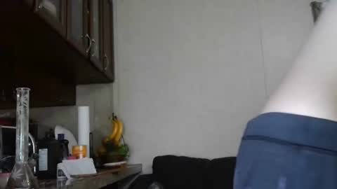 Snapshot of dimepiecexxx chatting on February 7, 7:01 am Sofie online show from February 7, 7:01 am