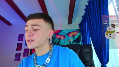 Snapshot of dimitri_bilak_ chatting on December 5, 10:23 pm Julian Independent Model online show from December 5, 10:23 pm