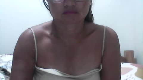 Snapshot of dimple_42 chatting on June 30, 10:22 pm Dimple online show from June 30, 10:22 pm