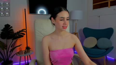 Dina   Fox online show from April 13, 6:46 pm