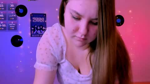 dina_bloom online show from April 28, 9:03 am