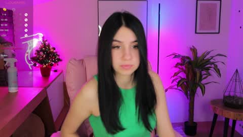 Dina Foxxx online show from January 6, 7:20 am