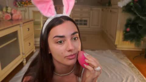 Dina and ill be glad to be here with you follow to me  online show from January 14, 2:50 am