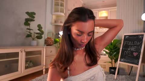 Snapshot of dinacaguimbal chatting on May 30, 12:02 pm Dina and ill be glad to be here with you follow to me online show from May 30, 12:02 pm