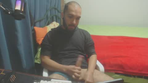 Dincht online show from December 8, 11:35 am