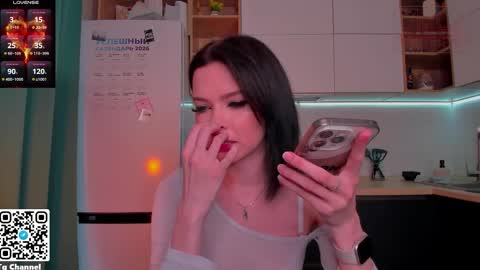 Snapshot of dindin_ chatting on March 14, 6:52 am Jessie online show from March 14, 6:52 am