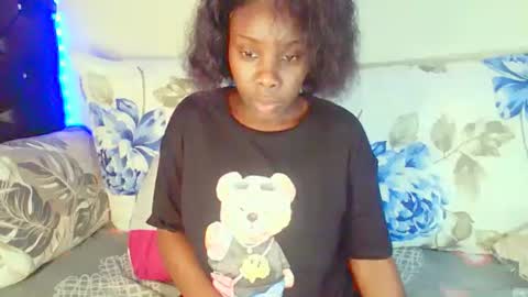 Snapshot of dinnydakrazx chatting on September 14, 1:43 pm dinnydakrazx online show from September 14, 1:43 pm