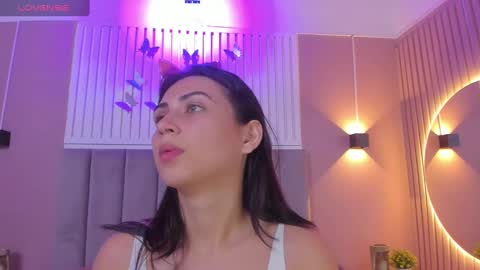 Cristal  online show from January 22, 3:20 am