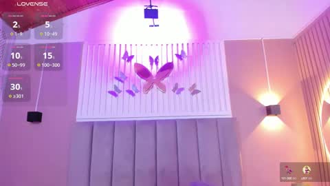 Cristal  online show from February 9, 6:33 am