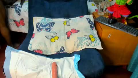 diosadeldeseo online show from September 13, 3:56 pm