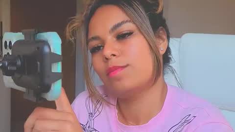 Snapshot of diosadeluniverso_ chatting on January 9, 1:14 pm diosadeluniverso_ online show from January 9, 1:14 pm