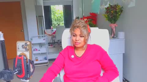 Snapshot of diosadeluniverso_ chatting on March 11, 12:22 pm diosadeluniverso_ online show from March 11, 12:22 pm