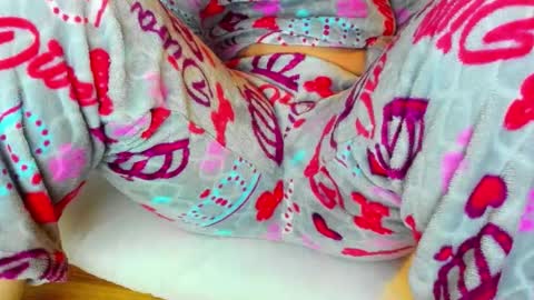 diosaelchat online show from December 17, 10:43 am