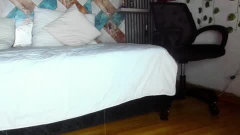 diosaelchat online show from December 18, 4:18 am