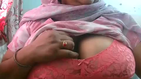 dipa2345569393 online show from February 7, 4:27 am