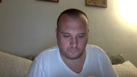 Snapshot of dirme chatting on April 6, 11:05 pm dirme online show from April 6, 11:05 pm