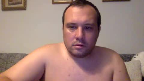 Snapshot of dirme chatting on June 5, 7:58 am dirme online show from June 5, 7:58 am