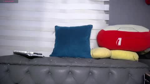 dirty_27cms online show from May 31, 5:53 pm
