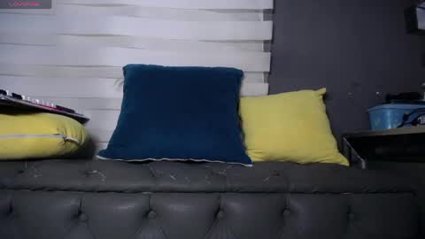 dirty_27cms online show from June 2, 12:34 am