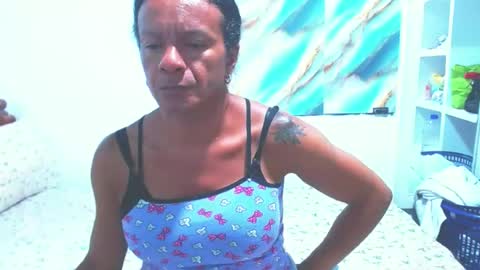 Snapshot of dirty_culona chatting on July 1, 4:07 pm dirty_culona online show from July 1, 4:07 pm