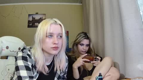 Snapshot of dirty_kiss69 chatting on May 30, 5:43 pm Dirty Kiss69 online show from May 30, 5:43 pm