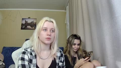 Snapshot of dirty_kiss69 chatting on June 3, 7:19 pm Dirty Kiss69 online show from June 3, 7:19 pm