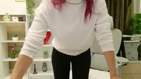 dirty_mature online show from January 8, 2:52 pm