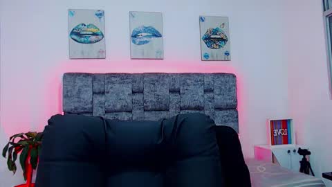 dirty model online show from September 14, 1:38 am