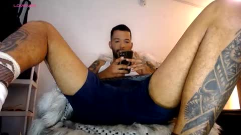 I just want to be happy online show from December 20, 5:58 am