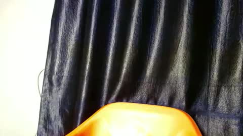 dirtydesirebabe online show from April 29, 3:32 am
