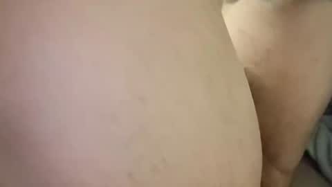 dirtygurl417898 online show from March 13, 12:12 pm